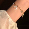 Fashion cross-border new style high-end temperament crescent love bracelet for women niche design exquisite creative women's hand accessories