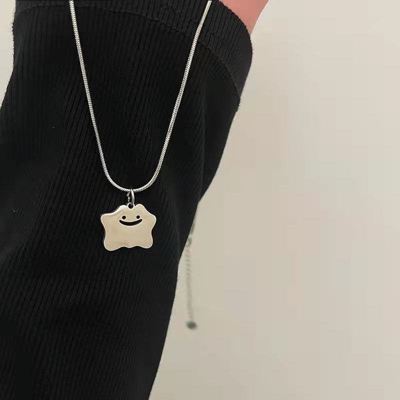 Little monster smiley face necklace for women summer 2023 new niche design simple temperament clavicle chain