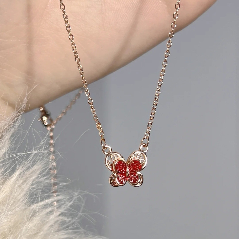 Japanese and Korean ins pendant necklace women's sweater chain style versatile clavicle chain neck necklace