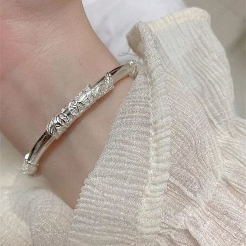 Flowery bracelet for women, solid 520 Valentine's Day birthday gift for girlfriend