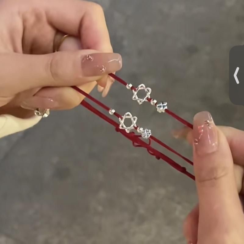 Six-pointed star clover red bracelet simple adjustable ins niche versatile red rope sister bestie bracelet