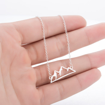 Sweet new fashionable mountain peak personality hollow snow mountain ins necklace simple cross-border foreign trade jewelry wholesale
