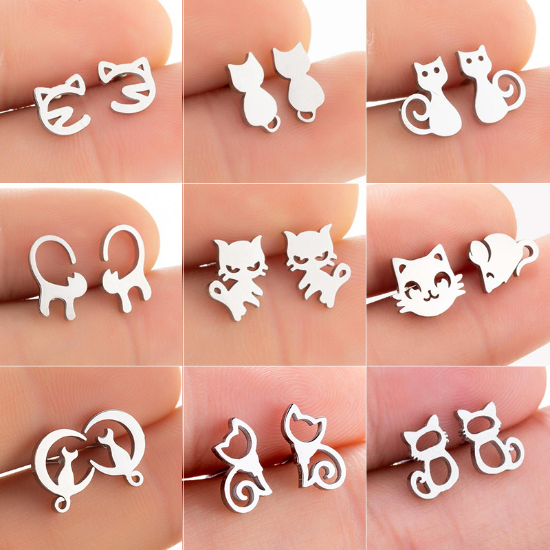 Korean version of cute cat and mouse earrings, fashionable stainless steel small pet cute cat earrings, small animal ear accessories