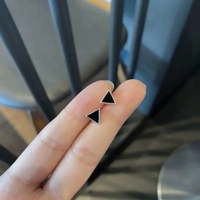 2022 new trendy s925 sterling silver earrings ins style high-end earrings cute small and cool style