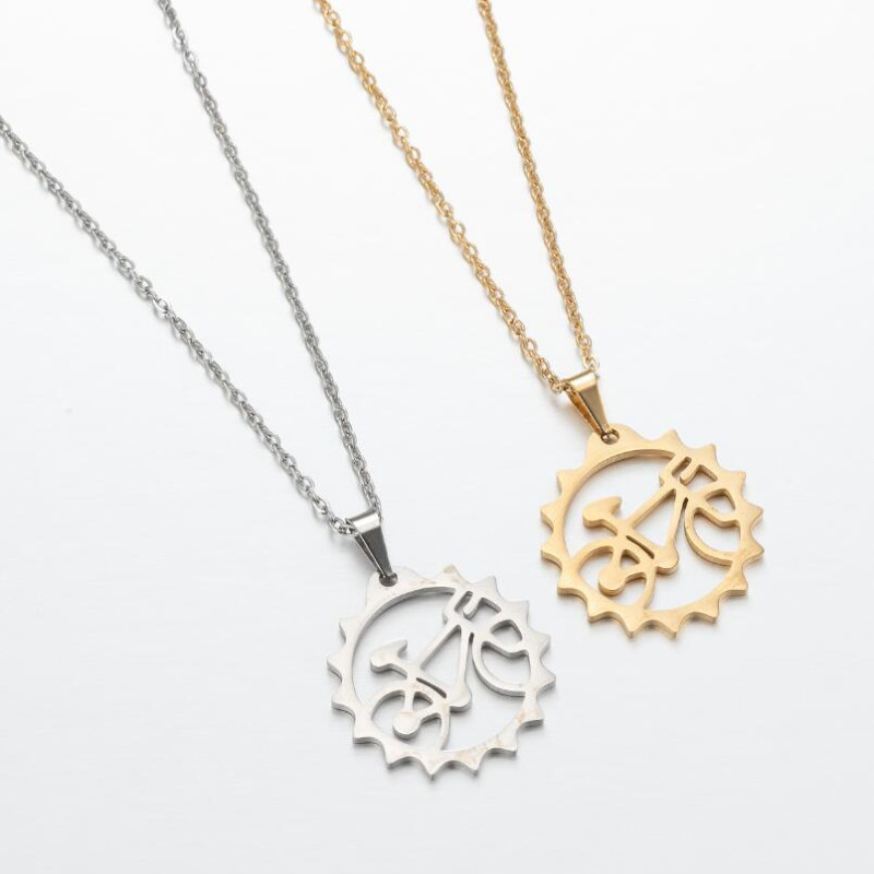 Retro sun flower sweater chain ins metal style stainless steel horseshoe love necklace female niche design sense