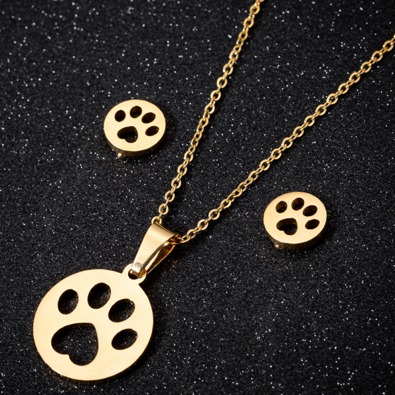 Fashionable Snowflake Earrings Necklace Jewelry Set Cute Mickey Heart Three-piece Set Foreign Trade Cross-Border Men's and Women's Wholesale