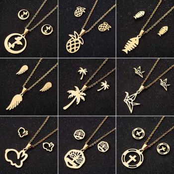 European and American cross-border new style Rabbit Paper Crane Pendant Necklace Earrings Jewelry Set Retro 18K Gold Plating Wholesale