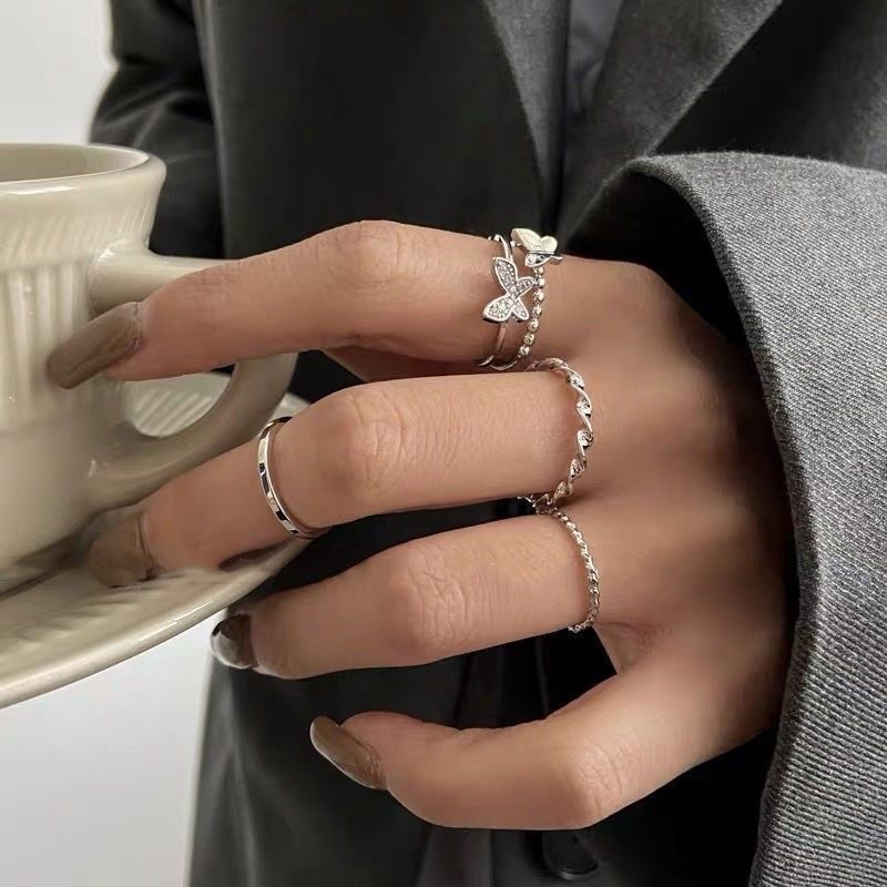 Korean version of ins butterfly ring for women, versatile niche design, hot girl adjustable index finger, niche high-end sense