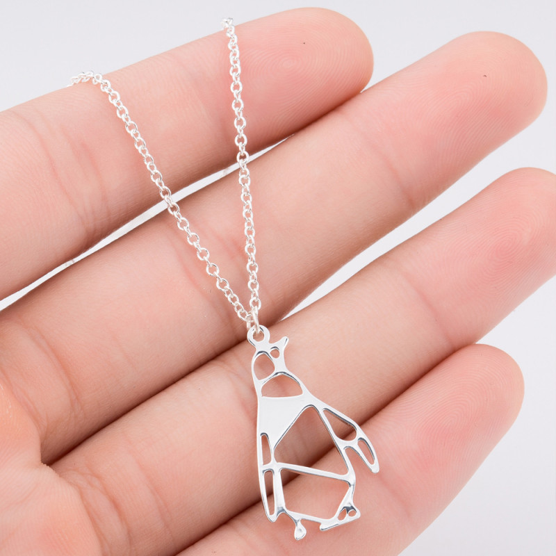 Cross-border fashion stainless steel small animal necklace ins cold wind winter origami penguin pendant women's clavicle chain