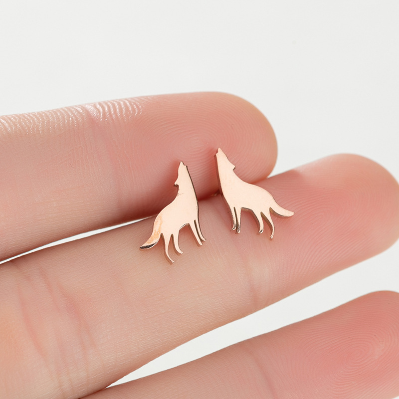Korean fashion French stainless steel new cute animal earrings ins personality wolf earrings feminine temperament wholesale