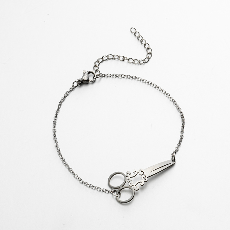 European and American retro new versatile accessories personalized opening scissor shape bracelet fashion ladies bracelet wholesale in stock