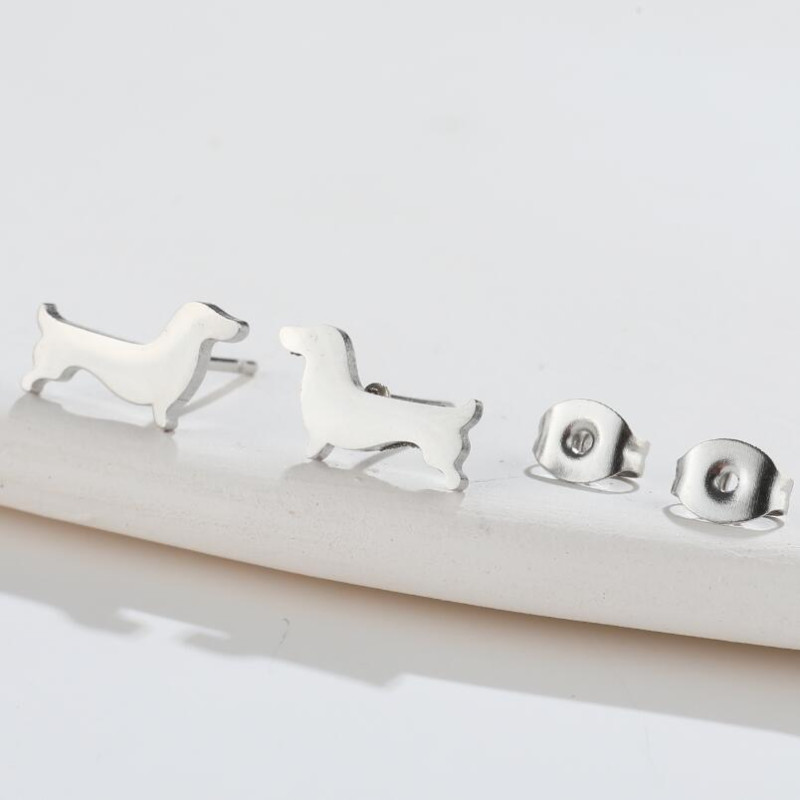 Summer new cute little animal dachshund dog earrings for women ins style personalized simple earrings cross-border spot wholesale