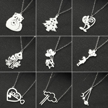 French new pattern pendant necklace, small fresh ins style clavicle chain design, fashionable and personalized necklace