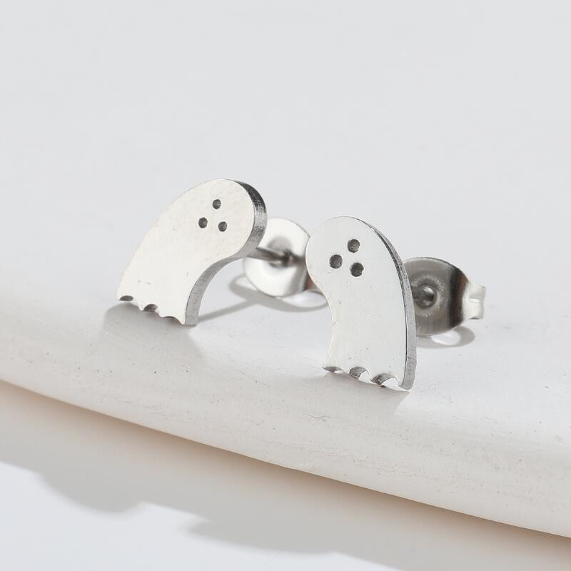 European and American Amazon new animal earrings retro ins style 18K gold cute ghost dinosaur giraffe earrings