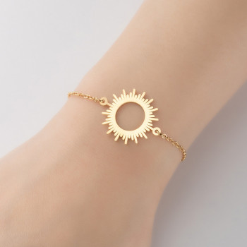 Fashionable geometric round pendant bracelet for women, fresh forest style creative sunflower bracelet, temperament, light luxury hand jewelry
