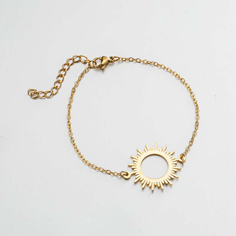Fashionable geometric round pendant bracelet for women, fresh forest style creative sunflower bracelet, temperament, light luxury hand jewelry