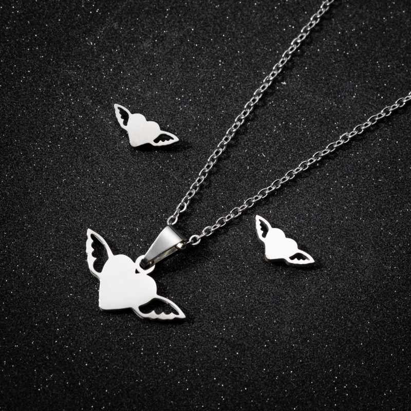 Fashionable stainless steel simple geometric jewelry European and American personalized love-shaped wings pendant necklace earrings wholesale