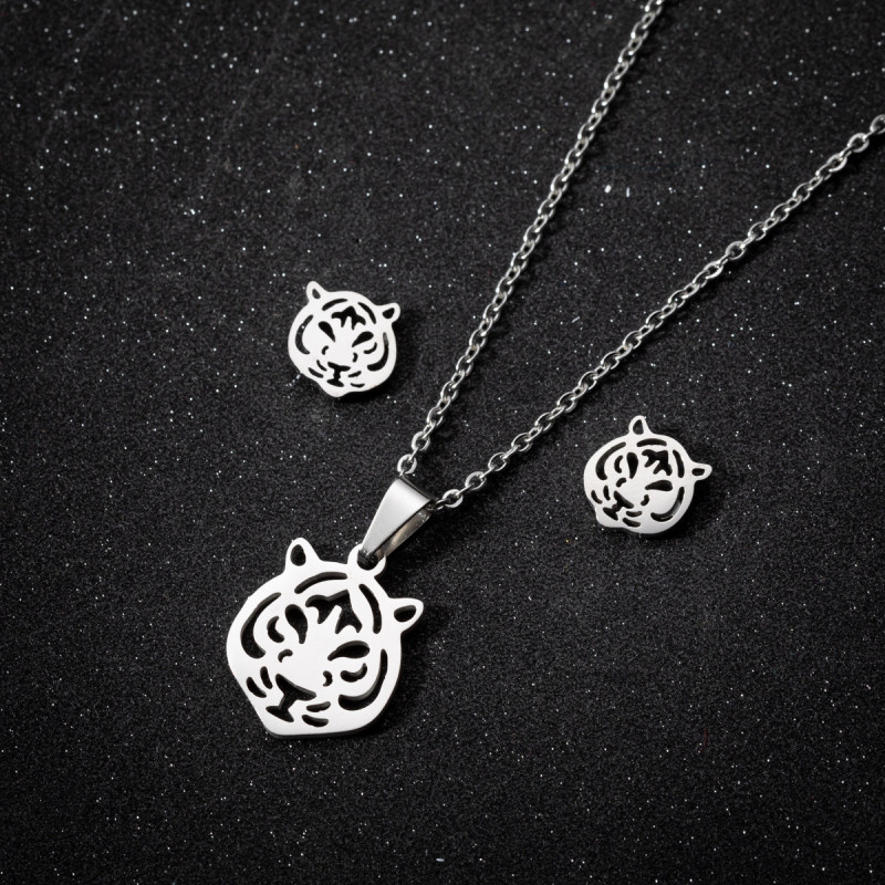 Year of the Tiger 18K Gold Little Tiger Earrings Women's Stainless Steel Small Fresh New Year Pendant Necklace Spot Wholesale