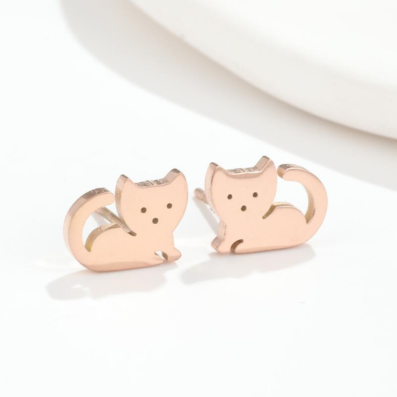 Cat earrings for women, simple and cute little animal earrings for students, Japanese and Korean style niche design stainless steel accessories wholesale