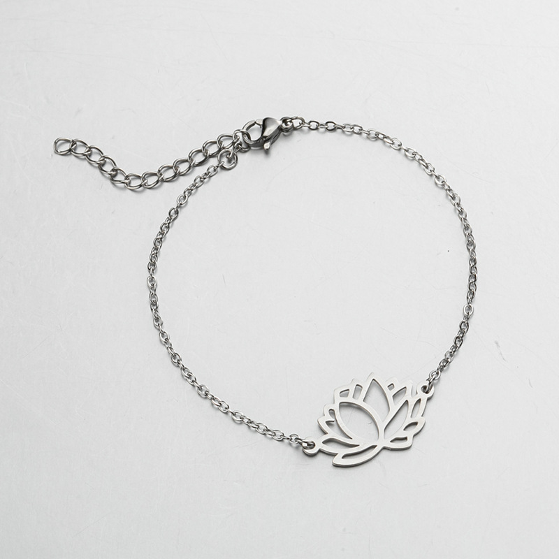 2025 New Geometric Simple Love Shape Star Pendant Bracelet Stainless Steel Tree of Life Coconut Tree Bracelet