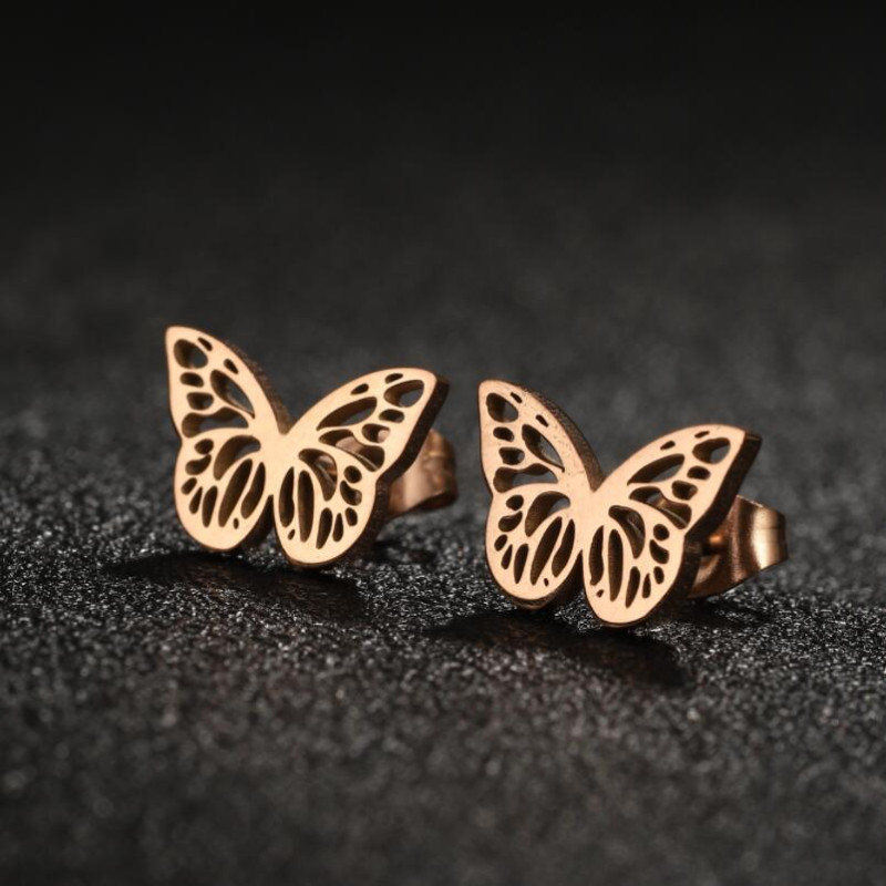 Butterfly earrings for women 2025 new stainless steel earrings light luxury niche design personalized butterfly wing earrings