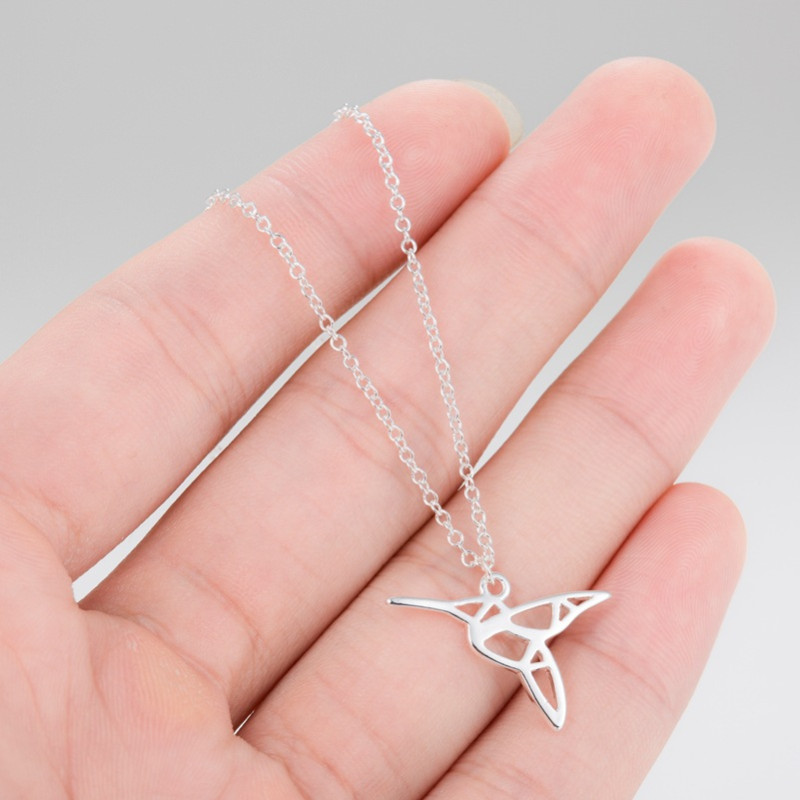 Niche design cross-border new style personalized hollow origami hummingbird pendant necklace feminine simple animal accessories