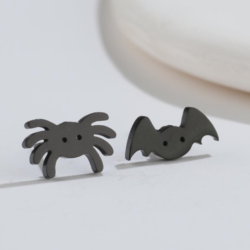 European and American Christmas and Halloween new stainless steel mini funny pumpkin skull bat spider earrings wholesale