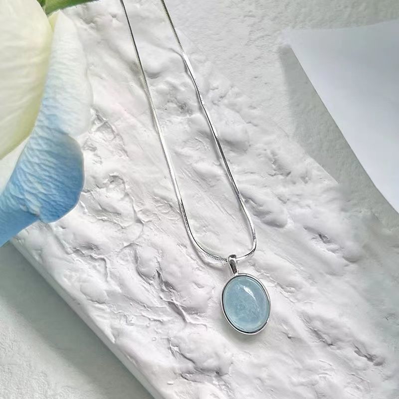 High luxury oval sea blue imitation cat eye necklace for women ins niche design temperament advanced clavicle chain exquisite