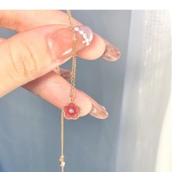 New pink peach blossom necklace for women ins niche design pendant sweet temperament high-end clavicle chain
