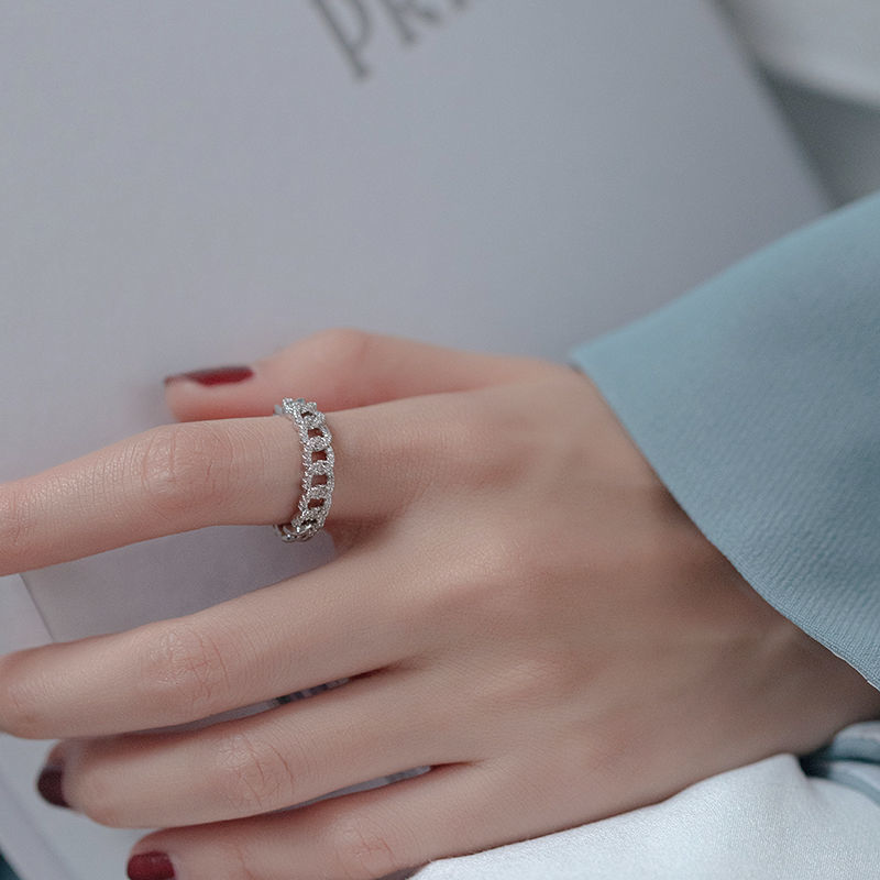 Light luxury super sparkling rhinestone ring ins style high-end niche design twist chain open ring for women trendy