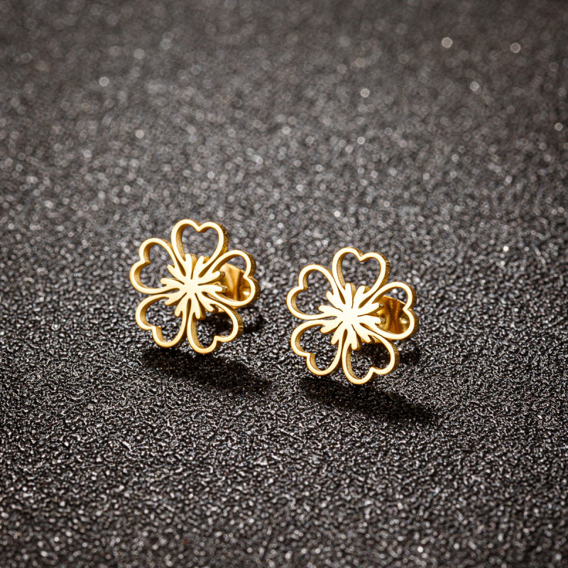 French retro stainless steel flower earrings women's elegant niche temperament simple style small fresh ear jewelry wholesale