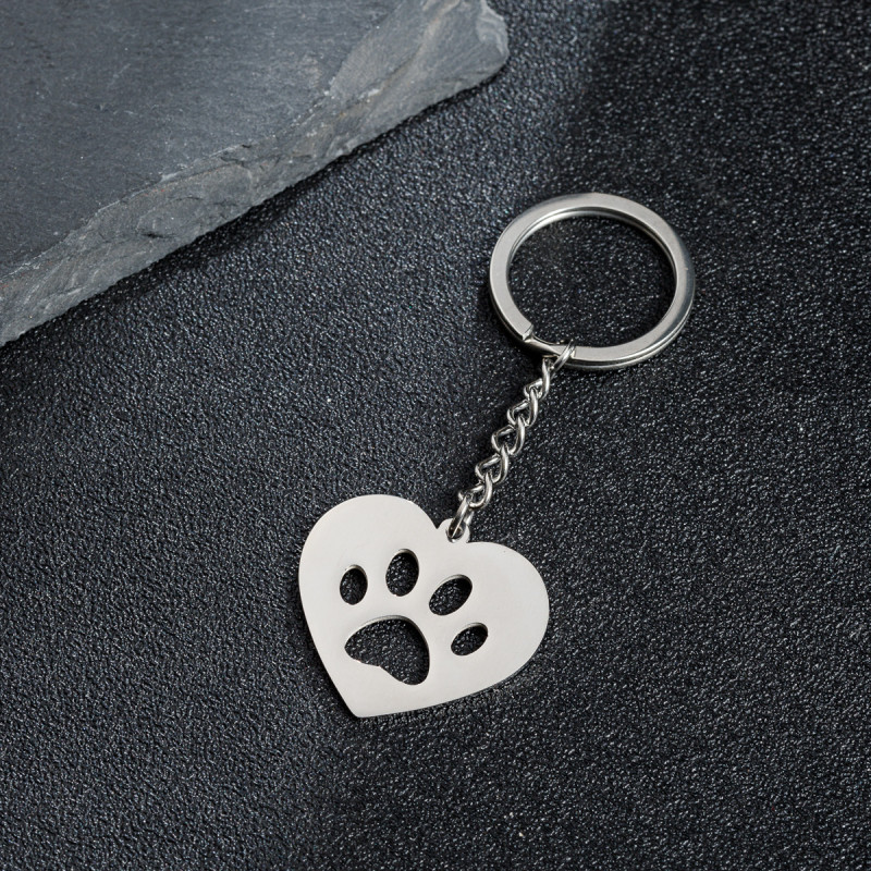 European and American cartoon cute animal footprints cat paw pendant keychain stainless steel geometric simple round heart-shaped pendant