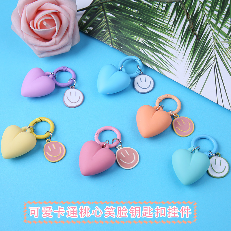 New heart smiling face key chain pendant cute cartoon metal ring key accessories bag accessories pendant