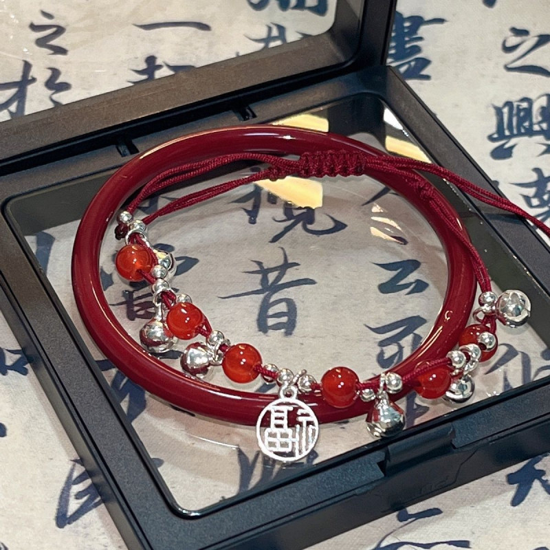 Miao girl ~ red rope bell bracelet hand-woven with bright and playful girly heart decorated with exquisite bow