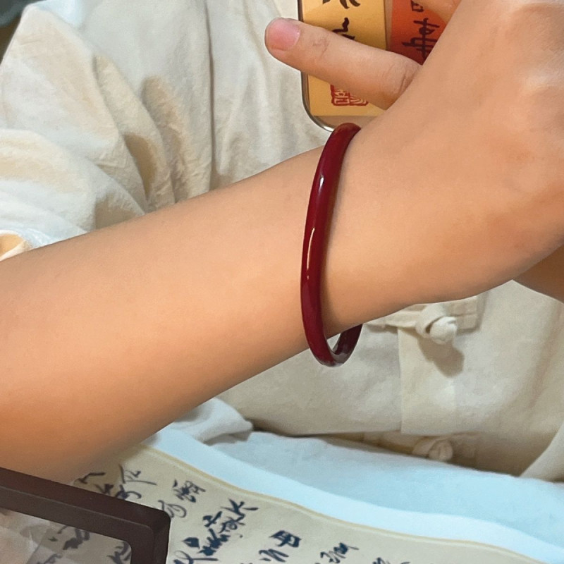 Miao girl ~ red rope bell bracelet hand-woven with bright and playful girly heart decorated with exquisite bow