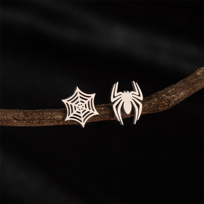 European and American cross-border new gothic asymmetric earrings ins stainless steel spider web Halloween earrings wholesale