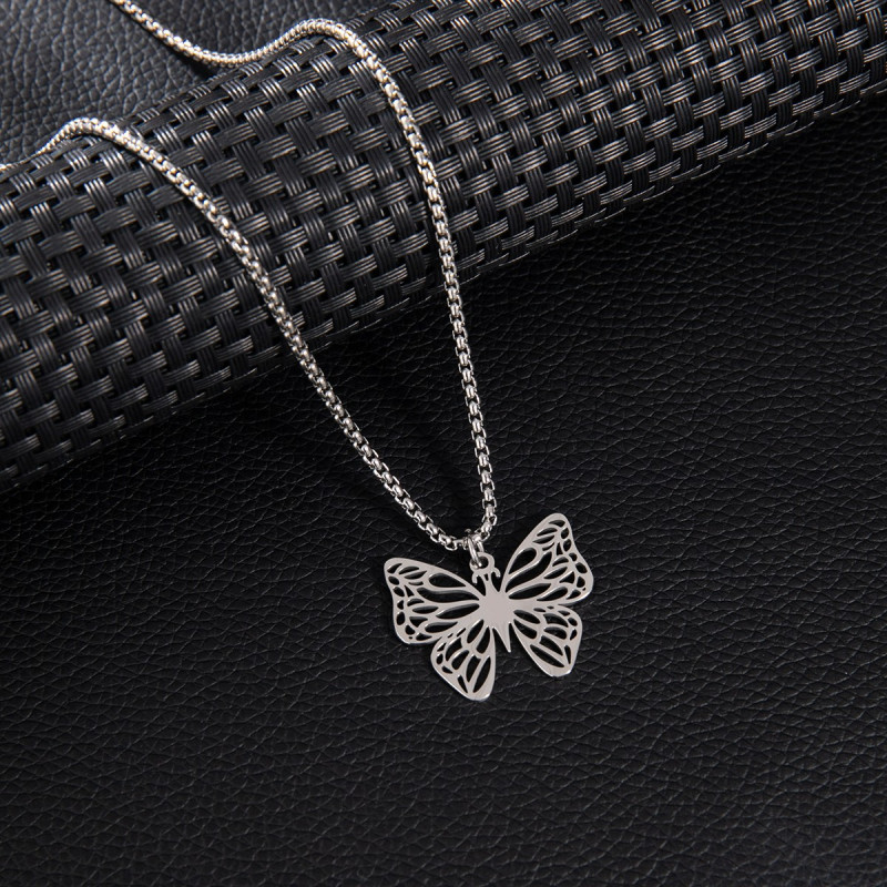 Foreign trade accessories niche new product stainless steel hollow volleyball plant flower butterfly pendant necklace jewelry wholesale for men