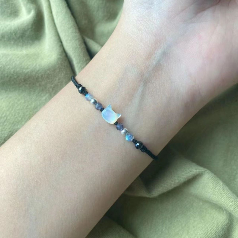 Popular black cat and white cat bracelet, exquisite niche braided couple's zodiac year bracelet, simple and versatile