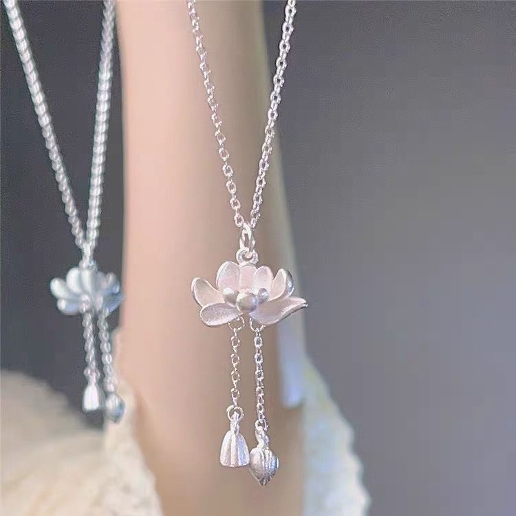 Lotus Tassel Necklace Women's New Popular Good Luck Lotus Pendant New Chinese Style Niche