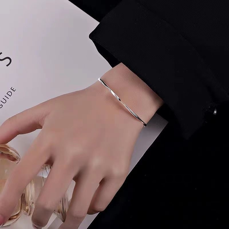 High-end water ripple bracelet women's solid bracelet young style high-end ins bracelet