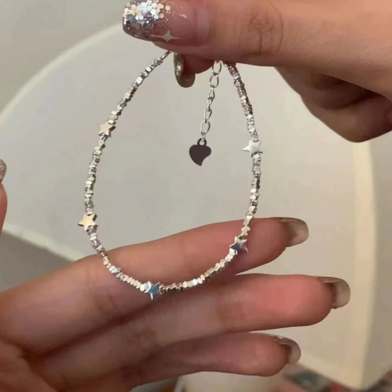 Niche high-end temperament trendy personality fashion broken silver star bracelet unique design exquisite hand jewelry for women