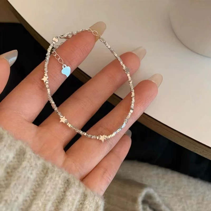 Niche high-end temperament trendy personality fashion broken silver star bracelet unique design exquisite hand jewelry for women