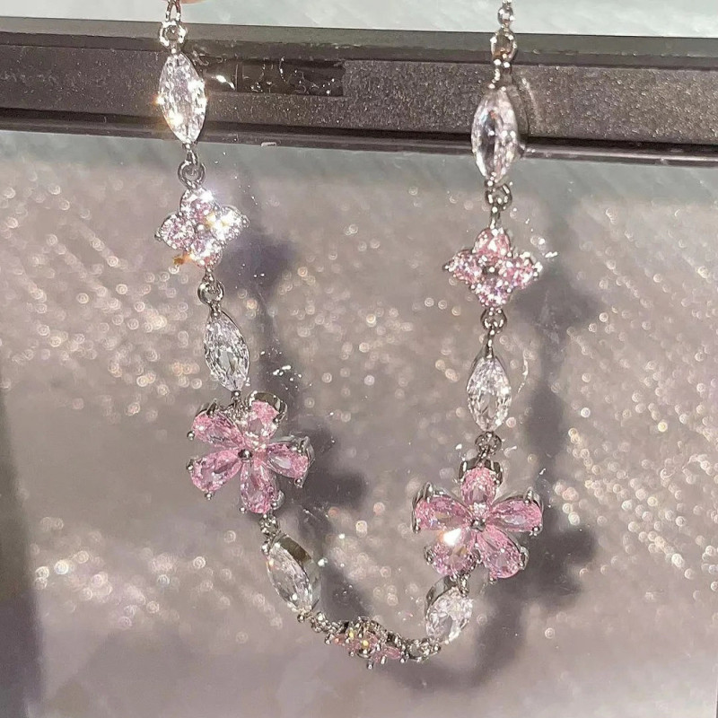 Pink cherry blossom bracelet for women ins niche light luxury temperament high-end cool feeling bestie jewelry trend