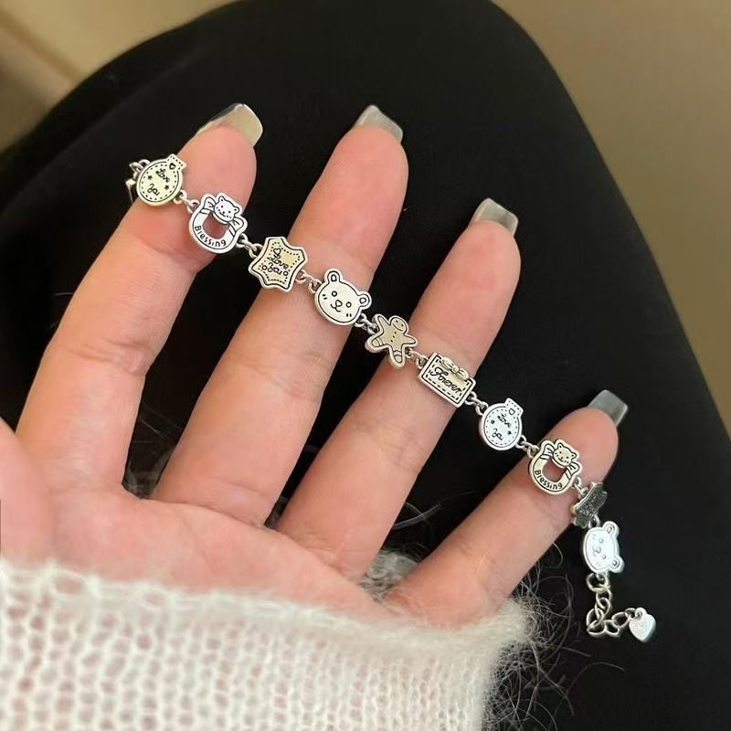 Gingerbread Man Bear Retro Old Bracelet Women's Ins Niche Design High-end Cute Cartoon Bracelet Fashionable Bracelet