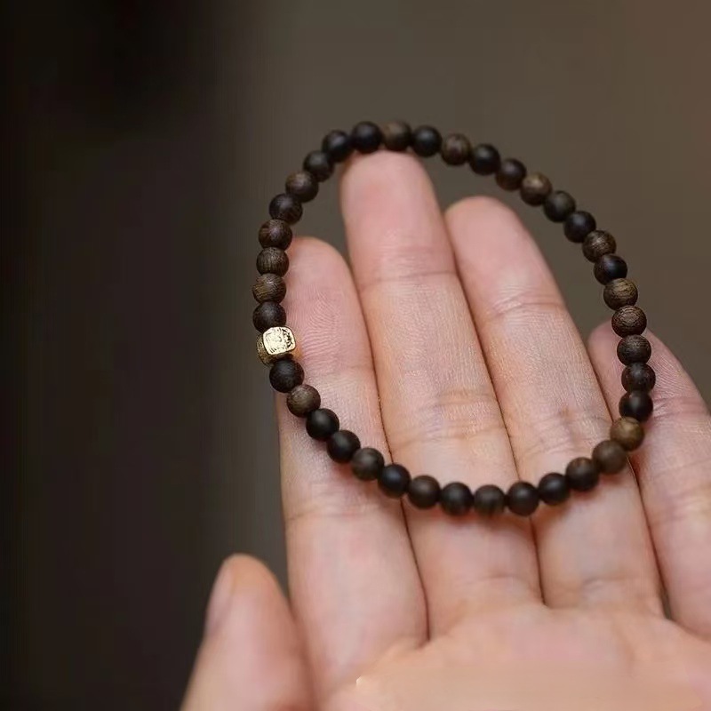 Natural Brunei old material agarwood beads millet men and women 4mm + original single circle toy bracelet bracelet couple