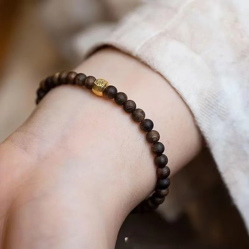 Natural Brunei old material agarwood beads millet men and women 4mm + original single circle toy bracelet bracelet couple