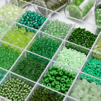 Green national style glass beads rice beads DIY handmade beads bracelet necklace jewelry accessories