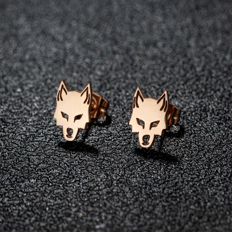 2024 new stainless steel wolf earrings for men and women foreign trade cross-border versatile sweet and cool style earrings factory direct sales