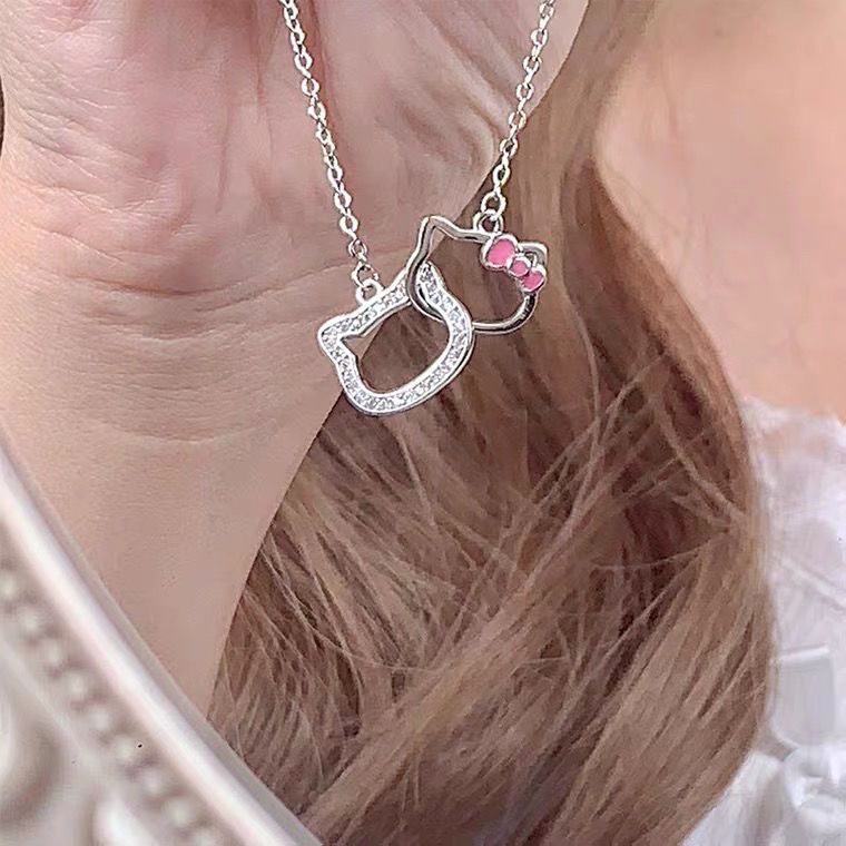 Necklace wholesale, night market stall, non-fading, student party jewelry, versatile, niche design, exquisite and beautiful