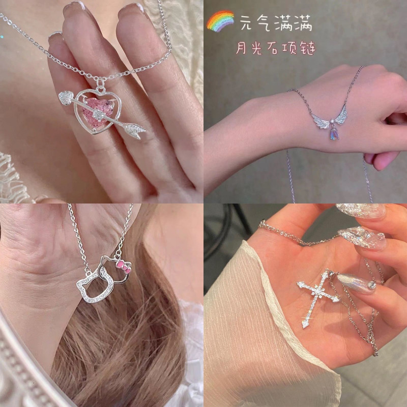 2025 New Necklace Collection Necklaces for Women, Light Luxury, Niche and High-end, Birthday Gifts for Girlfriends and Best Friends
